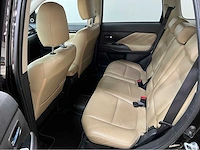 Mitsubishi - outlander - 2.0 ev plug in hybrid - lpg - personenauto -2015 - afbeelding 6 van  38