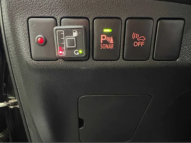 Mitsubishi - outlander - 2.0 ev plug in hybrid - lpg - personenauto -2015 - afbeelding 20 van  38