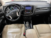 Mitsubishi - outlander - 2.0 ev plug in hybrid - lpg - personenauto -2015 - afbeelding 38 van  38
