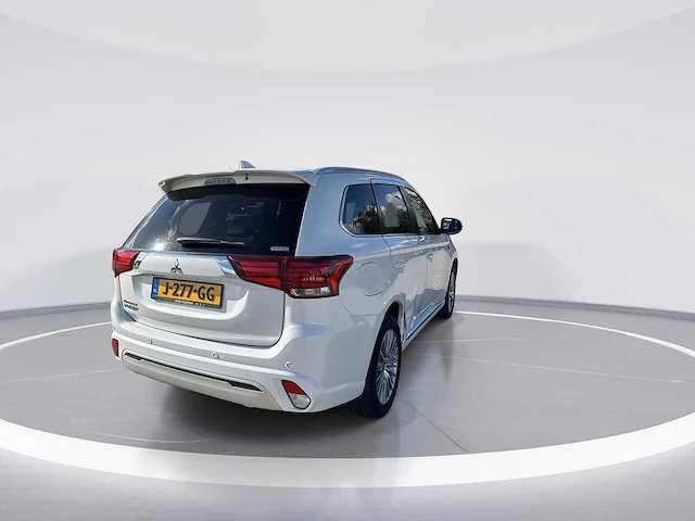 Mitsubishi - outlander - 2.4 phev instyle - car - 2020 - afbeelding 11 van  36