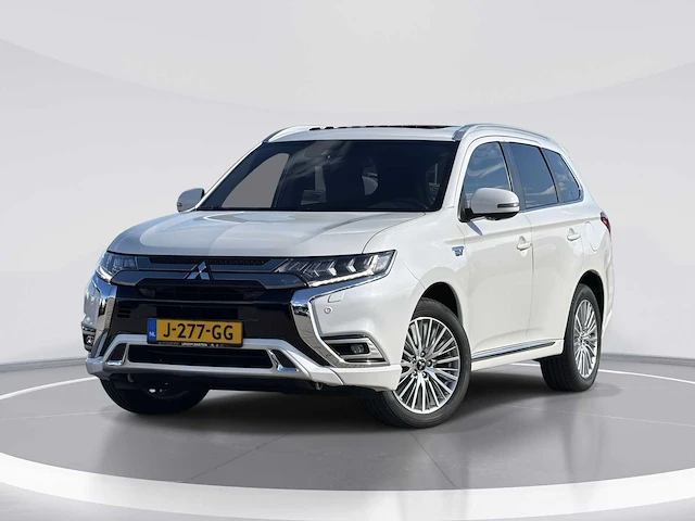 Mitsubishi - outlander - 2.4 phev instyle - car - 2020 - afbeelding 1 van  36