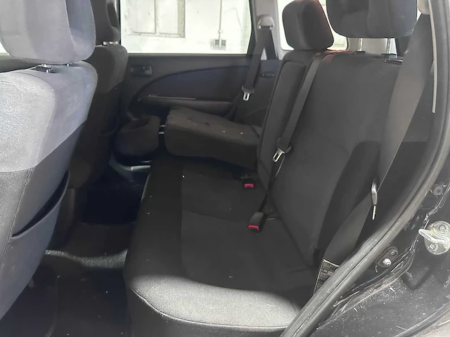 Mitsubishi - outlander sport - 2.0 invite+ - 30-ts-xf - afbeelding 14 van  19