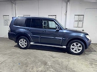 Mitsubishi - pajero - 3.2 di-d invite pv automaat- 5-vrh-43 - afbeelding 18 van  21
