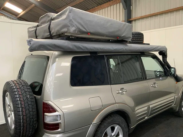 Mitsubishi - pajero - fabryka 4x4 offroad - 2001 - afbeelding 2 van  43
