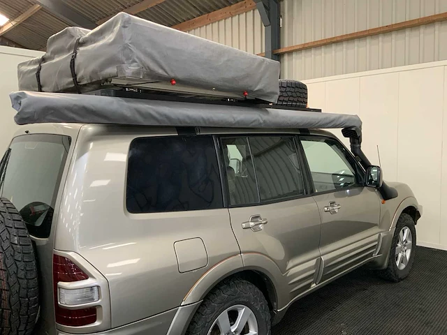 Mitsubishi - pajero - fabryka 4x4 offroad - 2001 - afbeelding 3 van  43