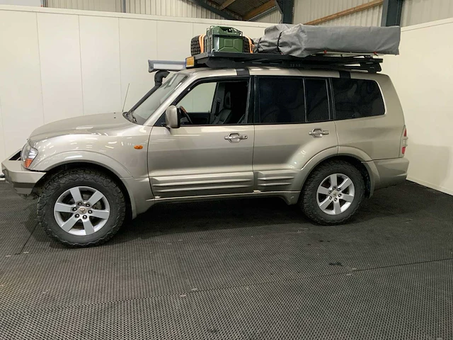 Mitsubishi - pajero - fabryka 4x4 offroad - 2001 - afbeelding 12 van  43