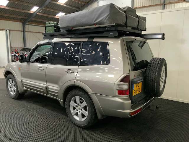Mitsubishi - pajero - fabryka 4x4 offroad - 2001 - afbeelding 23 van  43