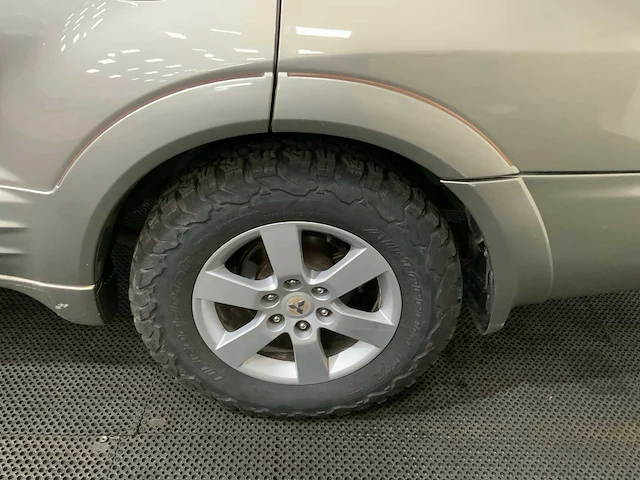 Mitsubishi - pajero - fabryka 4x4 offroad - 2001 - afbeelding 36 van  43