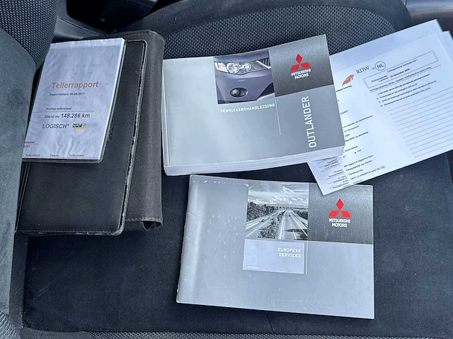 Mitsubishi -outlander 2.4 intense+ special edition | 23-lsg-5 - afbeelding 26 van  32