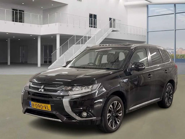 Mitsubishi 2.0 phev bns. ed, r-090-vl - afbeelding 1 van  27