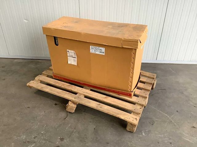 Mitsubishi buitenunit airconditioning - afbeelding 1 van  7