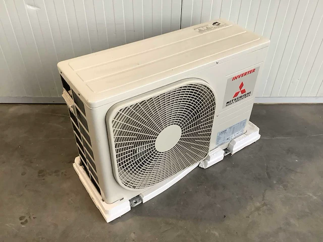 Mitsubishi buitenunit airconditioning - afbeelding 4 van  7