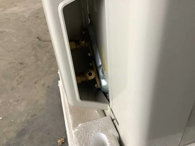 Mitsubishi buitenunit airconditioning - afbeelding 6 van  7