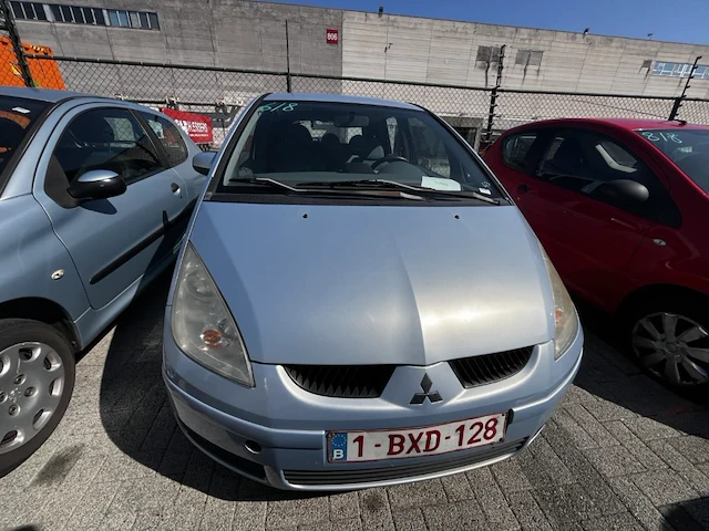Mitsubishi colt 1.3i 16v inform 95, 2005 - afbeelding 12 van  36