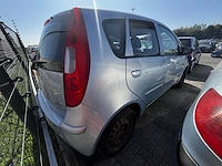 Mitsubishi colt 1.3i 16v inform 95, 2005 - afbeelding 31 van  36
