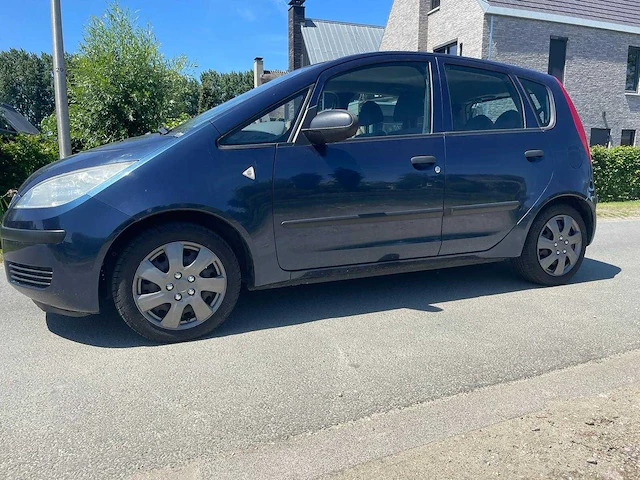 Mitsubishi colt 1.5 invite 2005 | 72-sf-gp - afbeelding 1 van  9