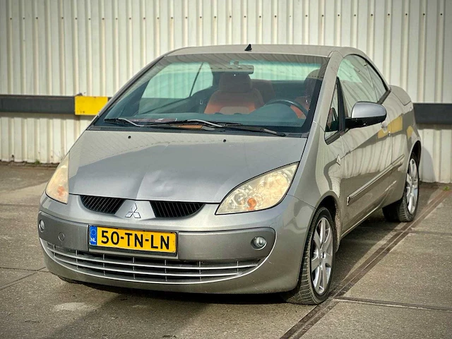 Mitsubishi colt cabriolet czc 1.5 invite, 50tnln - afbeelding 1 van  13