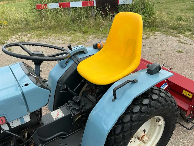 Mitsubishi d1450j minitractor - afbeelding 15 van  17