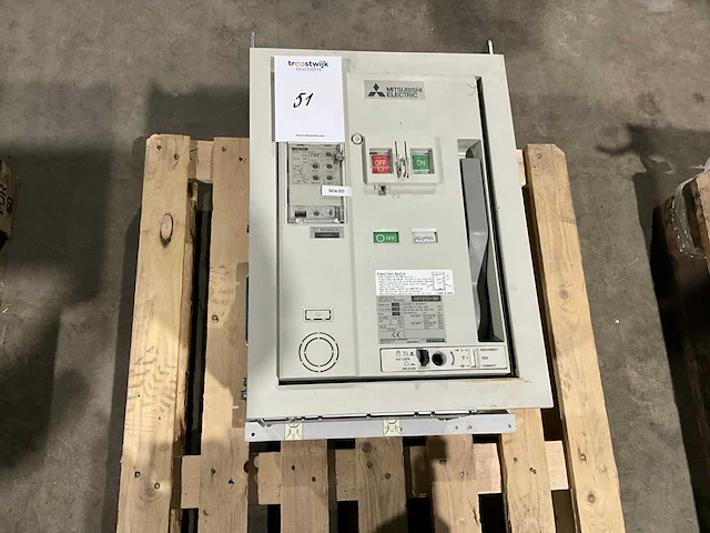 Mitsubishi electric ae1250-sw circuit breaker - afbeelding 1 van  5