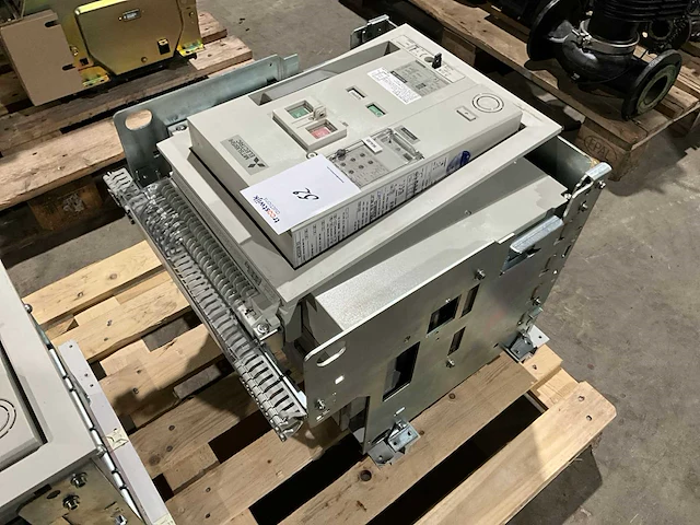 Mitsubishi electric ae2500-sw circuit breaker - afbeelding 2 van  5