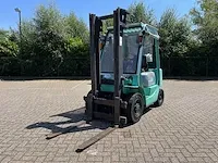 Mitsubishi f020 vorkheftruck