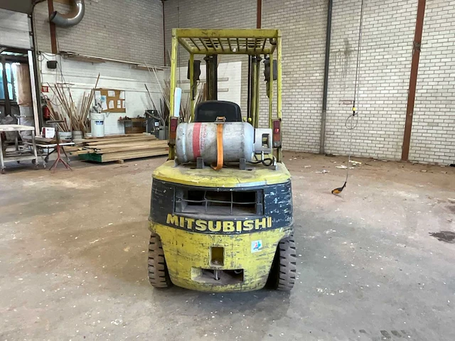 Mitsubishi fg25 vorkheftruck - afbeelding 21 van  23