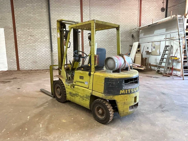 Mitsubishi fg25 vorkheftruck - afbeelding 22 van  23
