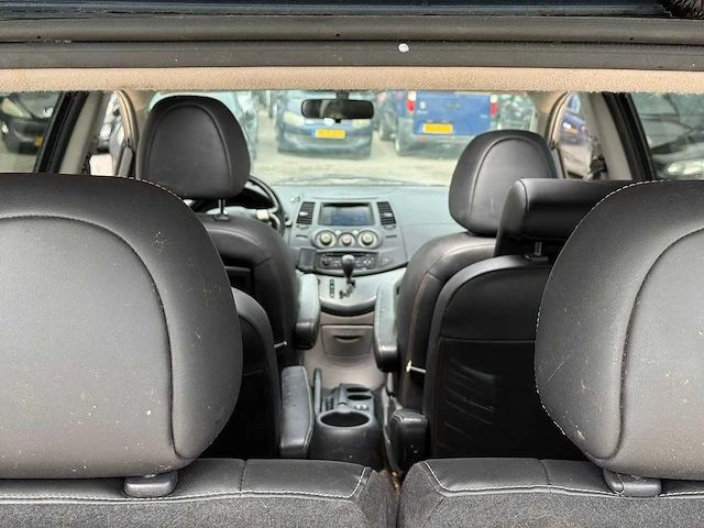 Mitsubishi grandis 2.4-16v instyle , 68-sv-lb - afbeelding 3 van  13