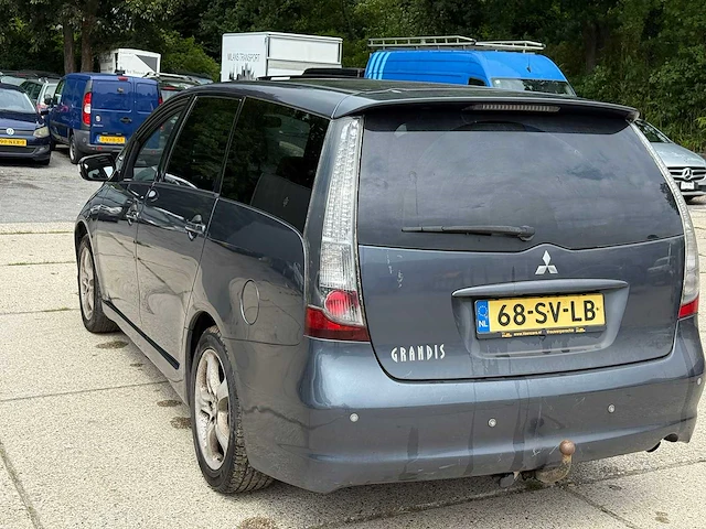 Mitsubishi grandis 2.4-16v instyle , 68-sv-lb - afbeelding 8 van  13