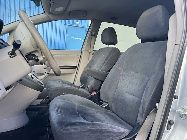 Mitsubishi grandis 2.4-16v intense 2004 | 94-pl-pf - afbeelding 16 van  21