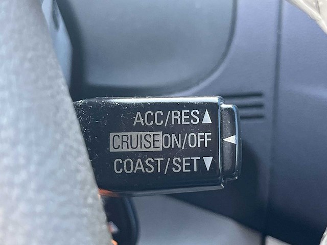 Mitsubishi grandis 2.4-16v intense 2004 | 94-pl-pf - afbeelding 4 van  21