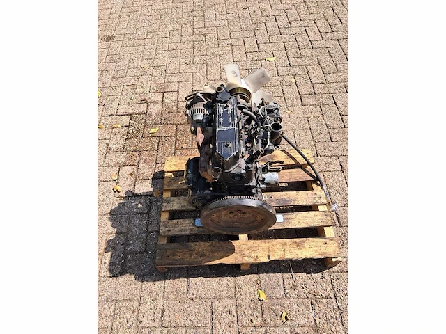 Mitsubishi l3a 3 cilinder dieselmotor - afbeelding 4 van  5