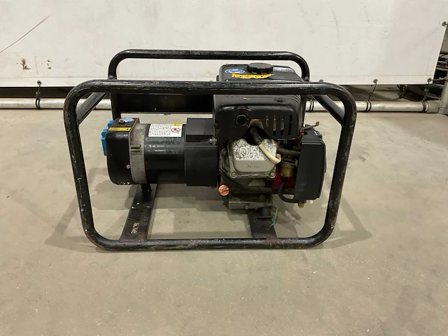 Mitsubishi mg 2400 generator - afbeelding 4 van  9