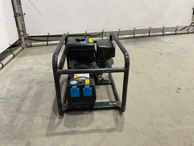 Mitsubishi mg 2400 generator - afbeelding 5 van  9