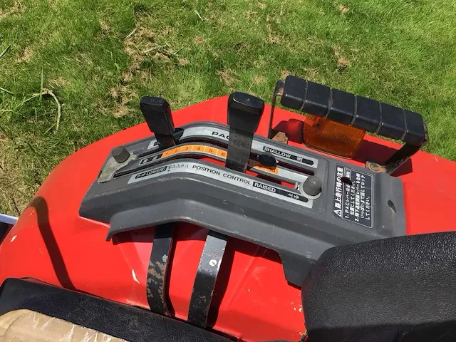 Mitsubishi mt14 minitractor - afbeelding 6 van  21