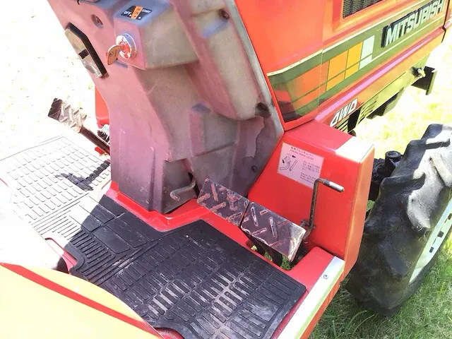 Mitsubishi mt14 minitractor - afbeelding 11 van  21