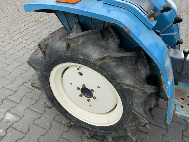 Mitsubishi mt1601d compacttractor - afbeelding 2 van  18