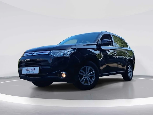Mitsubishi outlander 2.0 business edition car 2015 | 6-zst-57 - afbeelding 1 van  29