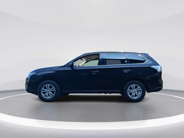 Mitsubishi outlander 2.0 business edition car 2015 | 6-zst-57 - afbeelding 25 van  29