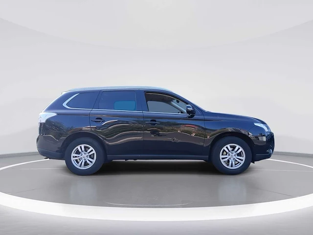 Mitsubishi outlander 2.0 business edition car 2015 | 6-zst-57 - afbeelding 29 van  29