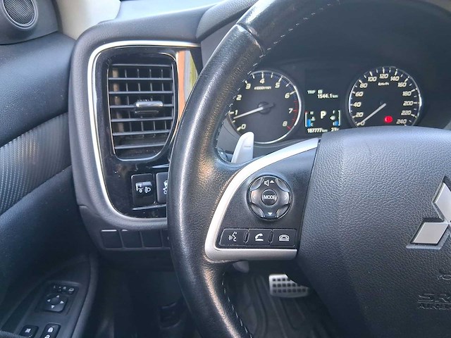 Mitsubishi outlander 2.0 business edition car 2015 | 6-zst-57 - afbeelding 18 van  29