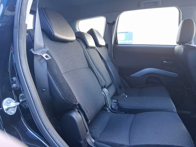 Mitsubishi outlander 2.0 intro edition car 2010 | 47-njh-5 - afbeelding 16 van  26