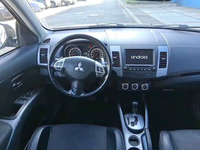 Mitsubishi outlander 2.0 intro edition car 2010 | 47-njh-5 - afbeelding 17 van  26