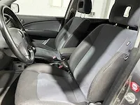Mitsubishi outlander 2.0 invite+, 42-tj-jv - afbeelding 10 van  16