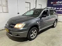 Mitsubishi outlander 2.0 invite+, 42-tj-jv - afbeelding 1 van  16