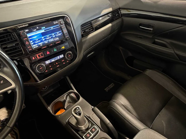 Mitsubishi outlander 2.0 phev, 3-tbj-10 - afbeelding 3 van  13
