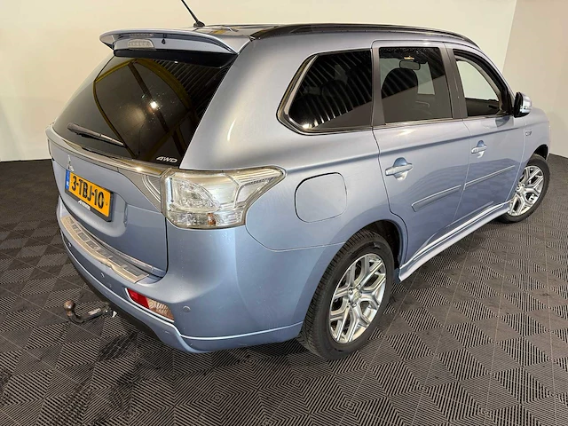 Mitsubishi outlander 2.0 phev, 3-tbj-10 - afbeelding 9 van  13