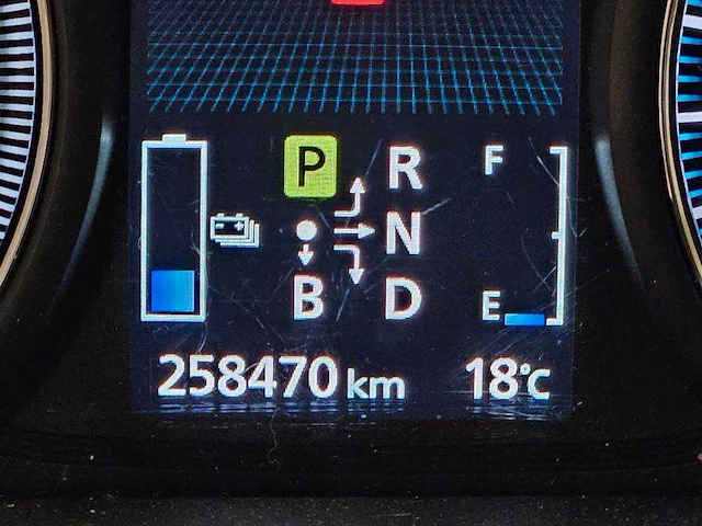 Mitsubishi outlander 2.0 phev be x-line , 7-zlz-66 - afbeelding 4 van  22