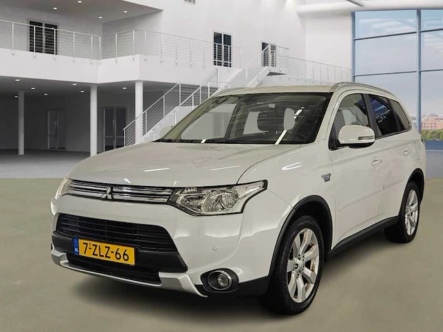 Mitsubishi outlander 2.0 phev be x-line , 7-zlz-66 - afbeelding 1 van  22