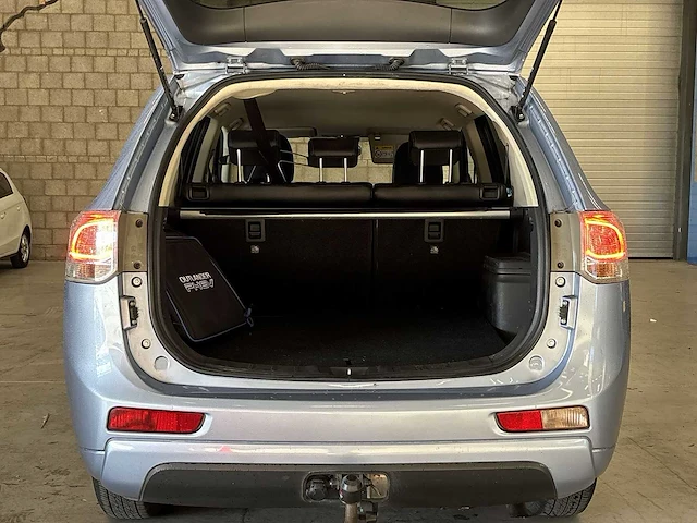 Mitsubishi outlander 2.0 phev business edition - 2014 | 8-xld-54 - afbeelding 15 van  25
